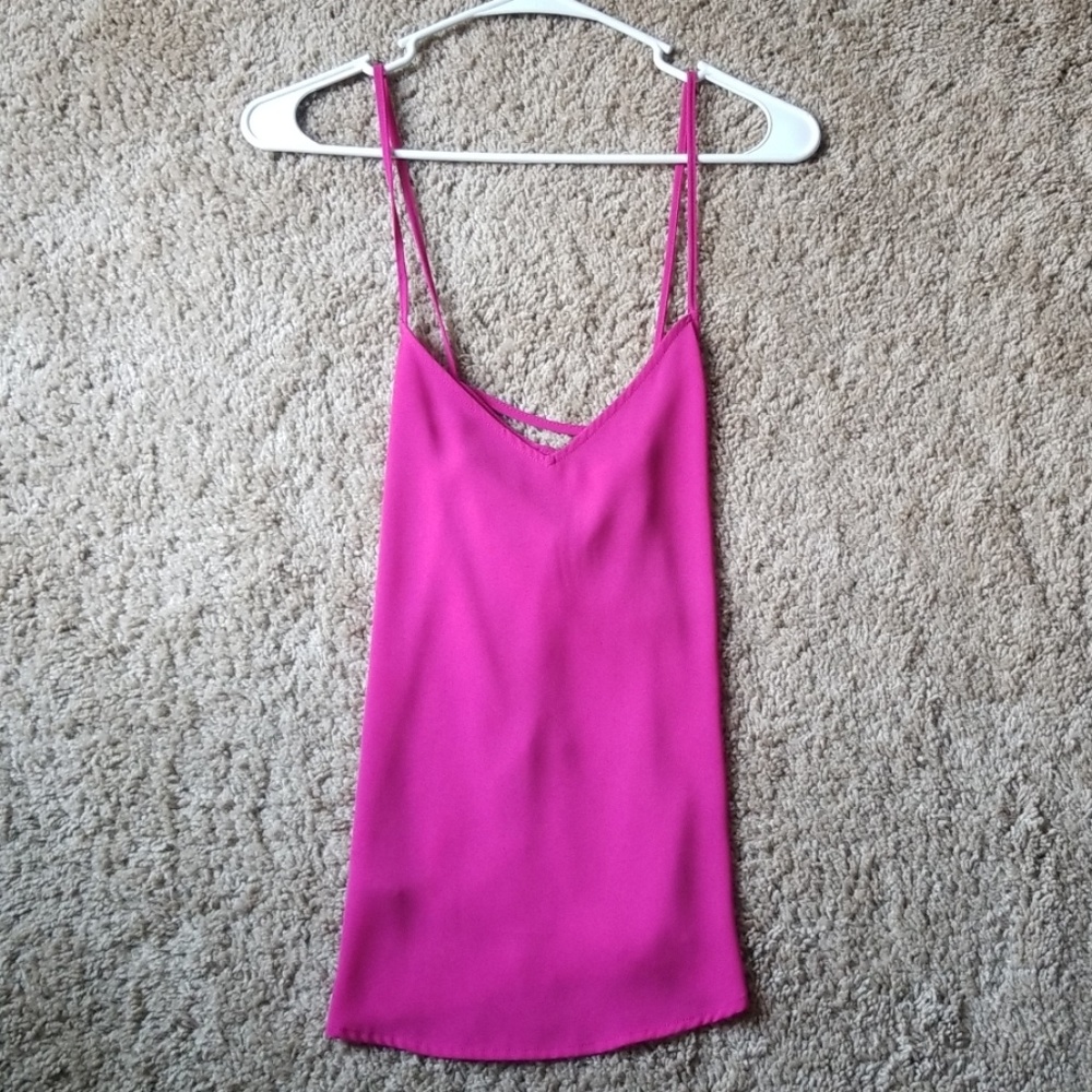 Fuschia top